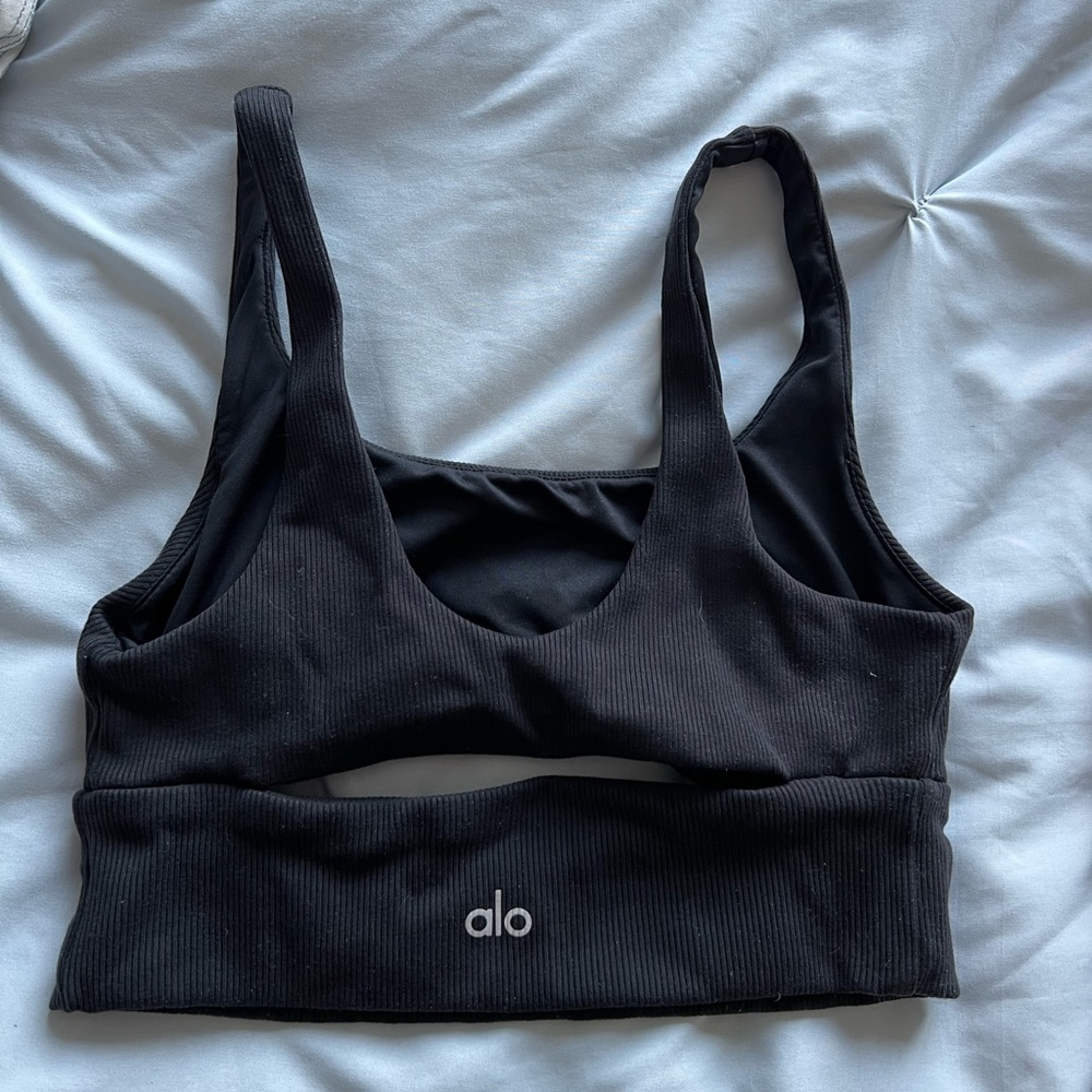 Alo Yoga Sports Bra